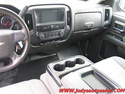 2018 Chevrolet Silverado 1500  W/T, 4X2,  5.3L V8, LOW,LOW 43,000 MILES - Photo 7 - North Platte, NE 69101