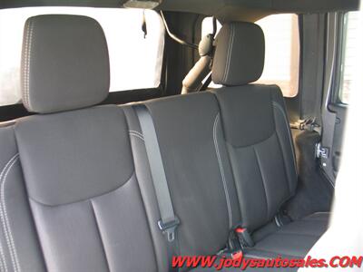 2014 Jeep Wrangler Sahara  Sahara, 4WD, 3.6L V6 , LOW 87,000 MILES - Photo 22 - North Platte, NE 69101