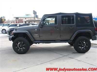 2014 Jeep Wrangler Sahara  Sahara, 4WD, 3.6L V6 , LOW 87,000 MILES - Photo 25 - North Platte, NE 69101