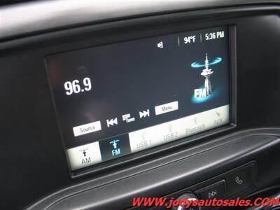 2018 Chevrolet Silverado 2500  W/T, 4WD, CREW CAB, LONG BOX, 6.0L V-8 - Photo 16 - North Platte, NE 69101