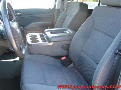 2018 Chevrolet Tahoe LS  LS, 4WD,EcoTec3 5.3L V/8 - Photo 5 - North Platte, NE 69101