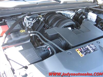 2018 Chevrolet Tahoe LS  LS, 4WD,EcoTec3 5.3L V/8 - Photo 36 - North Platte, NE 69101