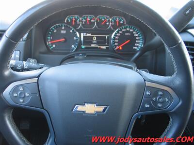 2018 Chevrolet Tahoe LS  LS, 4WD,EcoTec3 5.3L V/8 - Photo 16 - North Platte, NE 69101