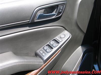 2018 Chevrolet Tahoe LS  LS, 4WD,EcoTec3 5.3L V/8 - Photo 3 - North Platte, NE 69101