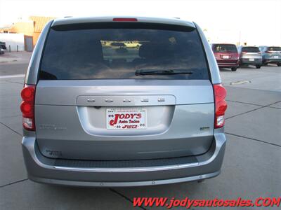 2016 Dodge Grand Caravan SXT  SXT, LOW, LOW 20,000 MILES - Photo 31 - North Platte, NE 69101