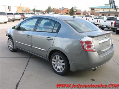 2011 Nissan Sentra 2.0 S DAMAGE FRONT END RUNS AND DRIVES AS IS - Photo 18 - North Platte, NE 69101