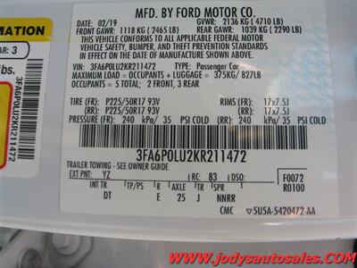 2019 Ford Fusion Hybrid  SE, FWD, HYBRID, 40 MPG - Photo 38 - North Platte, NE 69101