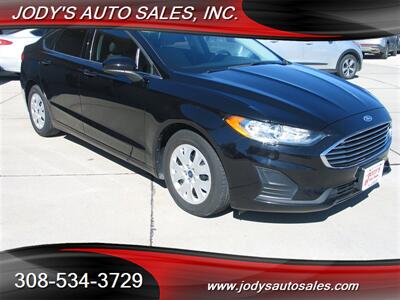 2019 Ford Fusion S   - Photo 1 - North Platte, NE 69101