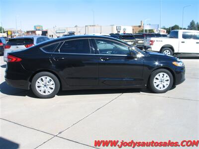 2019 Ford Fusion S   - Photo 26 - North Platte, NE 69101
