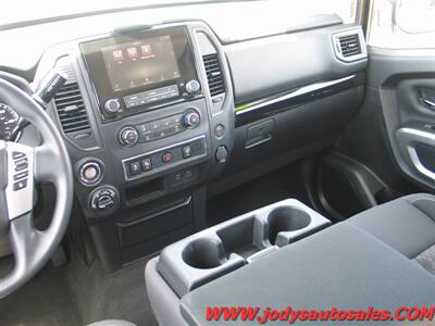 2024 Nissan Titan SV   - Photo 25 - North Platte, NE 69101