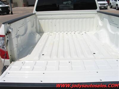 2024 Nissan Titan SV   - Photo 32 - North Platte, NE 69101