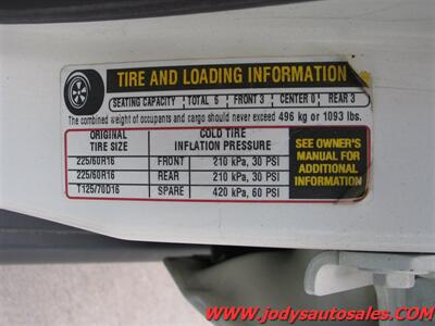 2005 Chevrolet Impala Base, 3.4 V6, LOW LOW 41,000 MILES - Photo 27 - North Platte, NE 69101