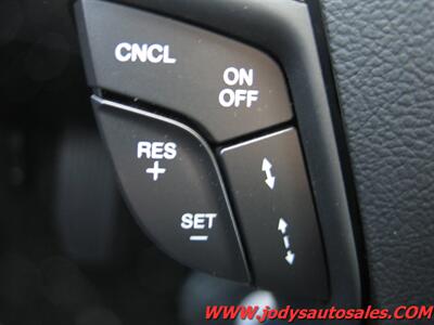 2019 Ford Fusion Hybrid  SE, FWD, HYBRID, 40 MPG - Photo 13 - North Platte, NE 69101