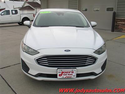 2019 Ford Fusion Hybrid  SE, FWD, HYBRID, 40 MPG - Photo 38 - North Platte, NE 69101