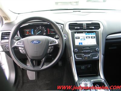 2019 Ford Fusion Hybrid  SE, FWD, HYBRID, 40 MPG - Photo 6 - North Platte, NE 69101