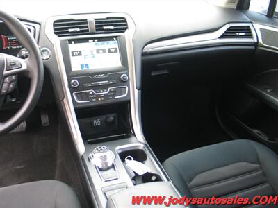 2019 Ford Fusion Hybrid  SE, FWD, HYBRID, 40 MPG - Photo 7 - North Platte, NE 69101