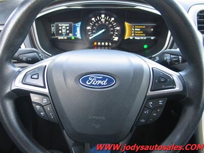 2019 Ford Fusion Hybrid SE SE, 40 MPG - Photo 14 - North Platte, NE 69101