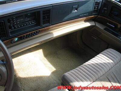 1993 Buick Park Avenue  3800 V6 - Photo 13 - North Platte, NE 69101