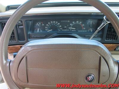 1993 Buick Park Avenue  3800 V6 - Photo 10 - North Platte, NE 69101