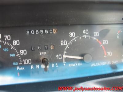 1993 Buick Park Avenue  3800 V6 - Photo 9 - North Platte, NE 69101