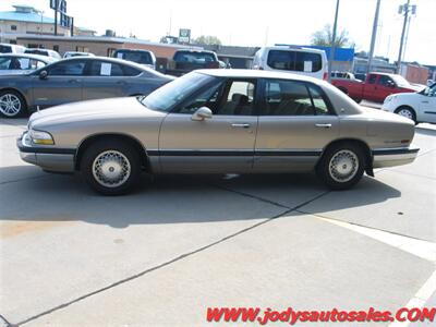 1993 Buick Park Avenue  3800 V6 - Photo 19 - North Platte, NE 69101