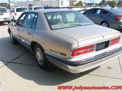 1993 Buick Park Avenue  3800 V6 - Photo 20 - North Platte, NE 69101
