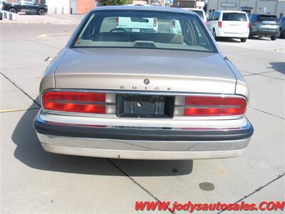 1993 Buick Park Avenue  3800 V6 - Photo 21 - North Platte, NE 69101