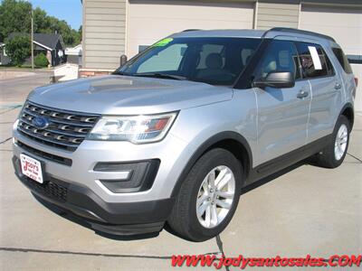 2017 Ford Explorer  BASE, 4WD, 3RD ROW SEAT, LOW 48,000 MILES - Photo 27 - North Platte, NE 69101