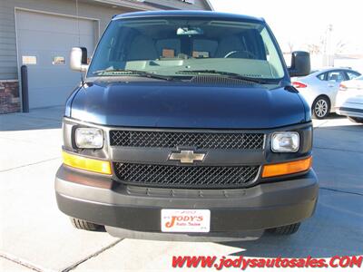 2015 Chevrolet Express LS 2500  LS 2500 12 PASSENGER VAN 6.0 V-8 - Photo 33 - North Platte, NE 69101