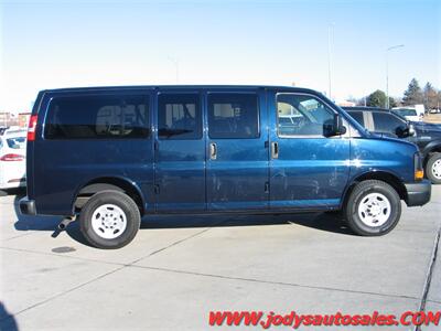 2015 Chevrolet Express LS 2500  LS 2500 12 PASSENGER VAN 6.0 V-8 - Photo 32 - North Platte, NE 69101