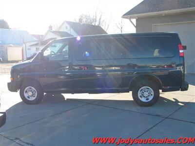 2015 Chevrolet Express LS 2500  LS 2500 12 PASSENGER VAN 6.0 V-8 - Photo 28 - North Platte, NE 69101