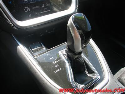 2022 Subaru Outback Premium - Photo 19 - North Platte, NE 69101