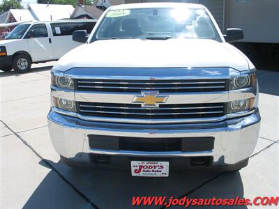 2018 Chevrolet Silverado 2500 W/T  W/T, 4WD, Double Cab - Photo 30 - North Platte, NE 69101