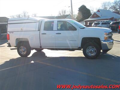 2018 Chevrolet Silverado 2500 W/T  W/T, 4WD, Double Cab - Photo 33 - North Platte, NE 69101