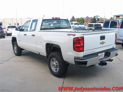 2018 Chevrolet Silverado 2500 W/T  W/T, 4WD, Double Cab - Photo 26 - North Platte, NE 69101