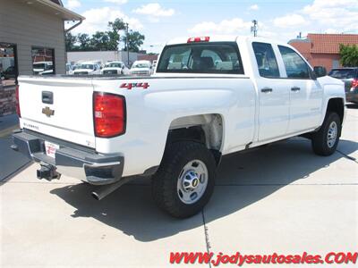 2018 Chevrolet Silverado 2500 W/T  W/T, 4WD, Double Cab - Photo 28 - North Platte, NE 69101