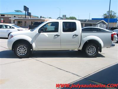 2015 Nissan Frontier SV  Crew Cab, 4.0 V6, 4x4 - Photo 30 - North Platte, NE 69101