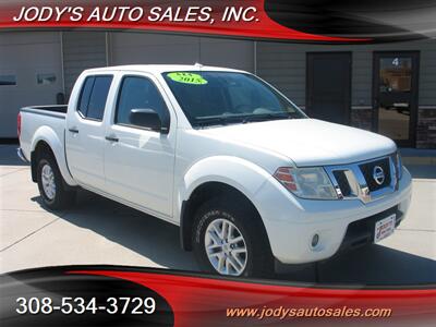 2015 Nissan Frontier SV  Crew Cab, 4.0 V6, 4x4 - Photo 1 - North Platte, NE 69101