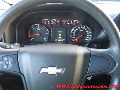 2017 Chevrolet Silverado 1500 Work Truck  W/T, X- CAB,  4X4, 5.3 V8 LOW 64K MILES - Photo 12 - North Platte, NE 69101