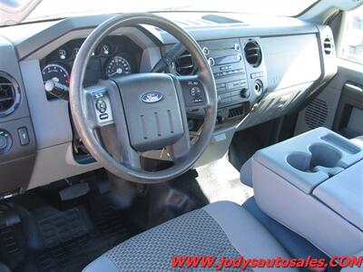 2016 Ford F-250  XL, 4X4, 6.2L V8, Reg Long Box, LOW 58,000 MILES - Photo 2 - North Platte, NE 69101