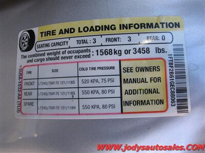 2016 Ford F-250  XL, 4X4, 6.2L V8, Reg Long Box, LOW 58,000 MILES - Photo 32 - North Platte, NE 69101