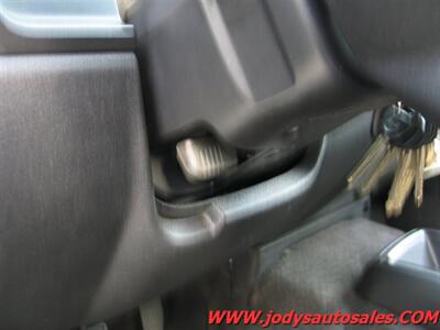 2008 GMC Canyon SLE  SLE, CREW CAB 4X4 - Photo 7 - North Platte, NE 69101