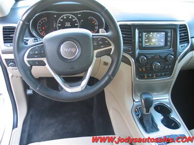 2017 Jeep Grand Cherokee Laredo  Laredo, 4x4, Pentastar 3.6L V6 - Photo 6 - North Platte, NE 69101