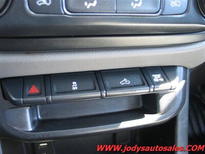 2017 Chevrolet Colorado Duramax 2.8L Diesel Turbo, EXT CAB, 2WD, LOW 58,000 MILES - Photo 17 - North Platte, NE 69101