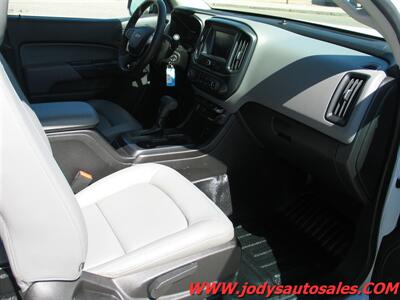 2017 Chevrolet Colorado Duramax 2.8L Diesel Turbo, EXT CAB, 2WD, LOW 58,000 MILES - Photo 22 - North Platte, NE 69101