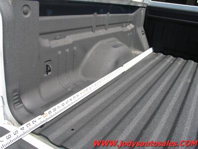 2017 Chevrolet Colorado Duramax 2.8L Diesel Turbo, EXT CAB, 2WD, LOW 58,000 MILES - Photo 26 - North Platte, NE 69101