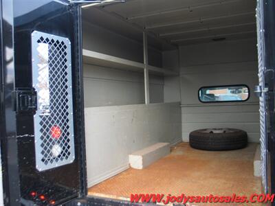 2016 Chevrolet Silverado 3500  4X4, Crew Cab, Tall Maint Util Box - Photo 30 - North Platte, NE 69101