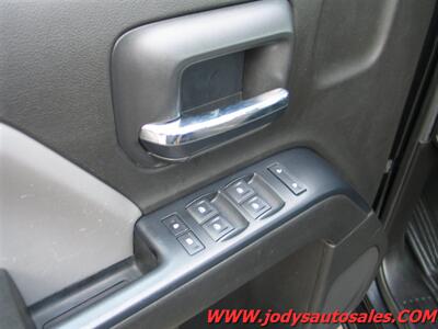 2016 Chevrolet Silverado 3500  4X4, Crew Cab, Tall Maint Util Box - Photo 3 - North Platte, NE 69101