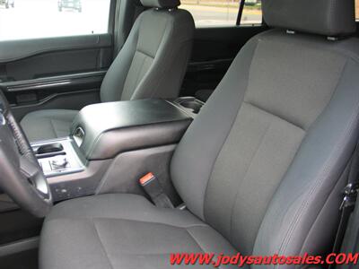 2020 Ford Expedition XL  XL, 4x4, 3rd ROW SEATING - Photo 5 - North Platte, NE 69101