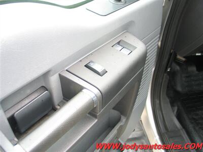 2016 Ford F-550 Super Duty  XL, 4X4, SUPER CAB, Utility Box, DIESEL - Photo 3 - North Platte, NE 69101